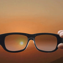 Lade das Bild in den Galerie-Viewer, Intelligente Sonnenbrille mit Farbwechsel
